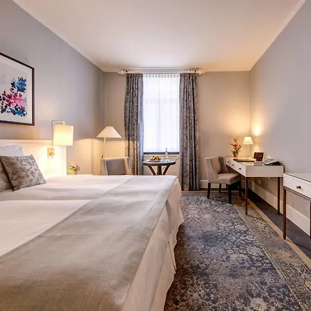 Fairmont Le Montreux Palace Exterior photo